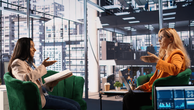 The Psychology of Persuasive Tech: Why Academic Seminars Are the Hottest Ticket in the Industry